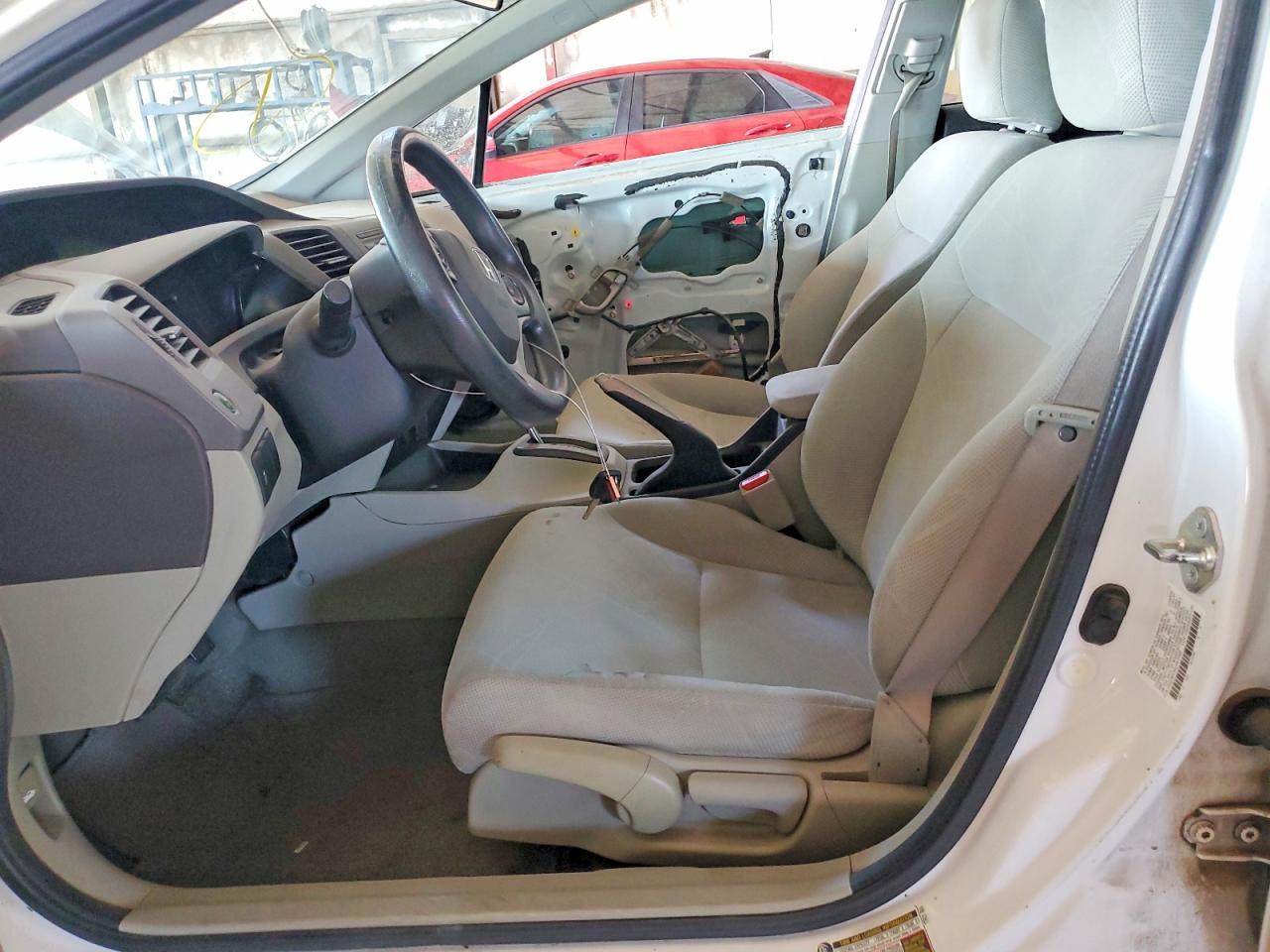 2012 HONDA CIVIC LX — Фото 7 из 12