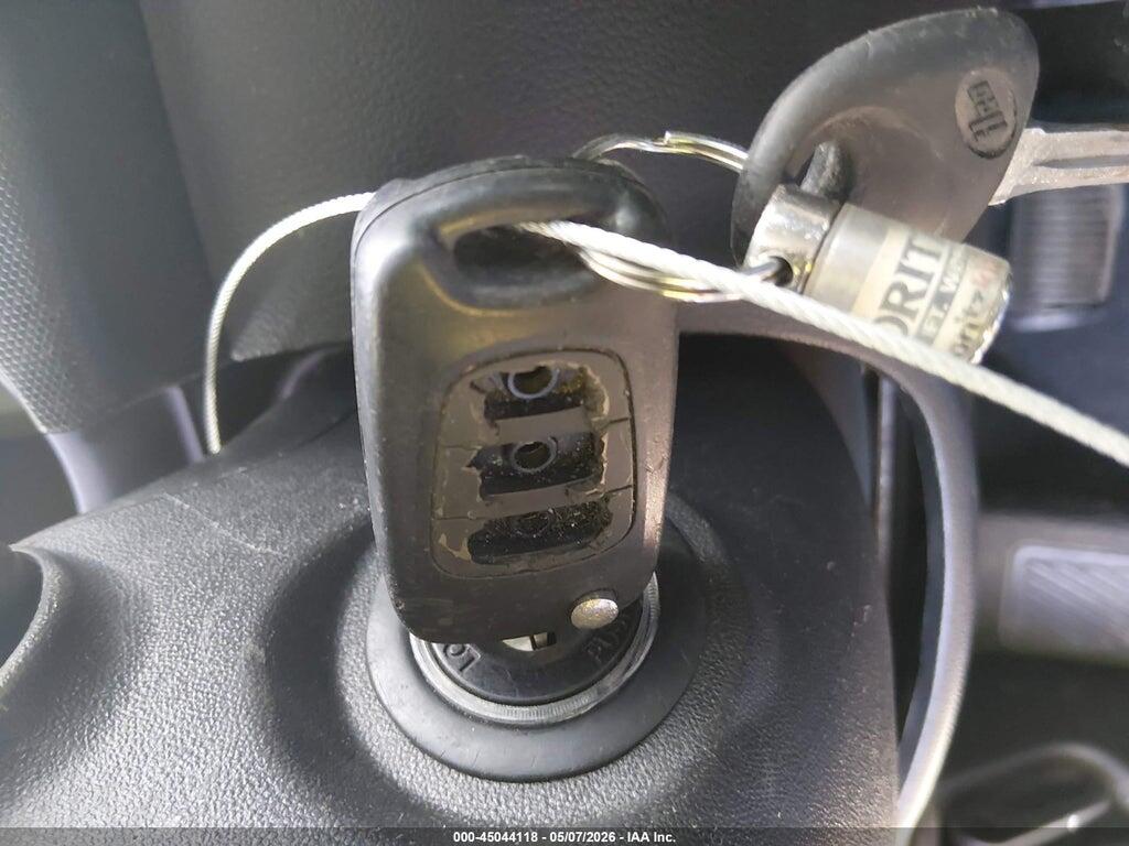 KNDJT2A52D7539847 2013 KIA SOUL photo no. 11