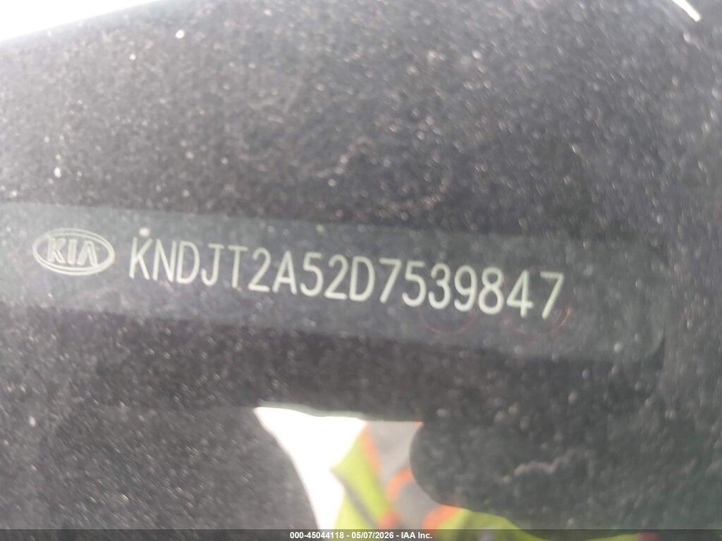KNDJT2A52D7539847 2013 KIA SOUL photo no. 9