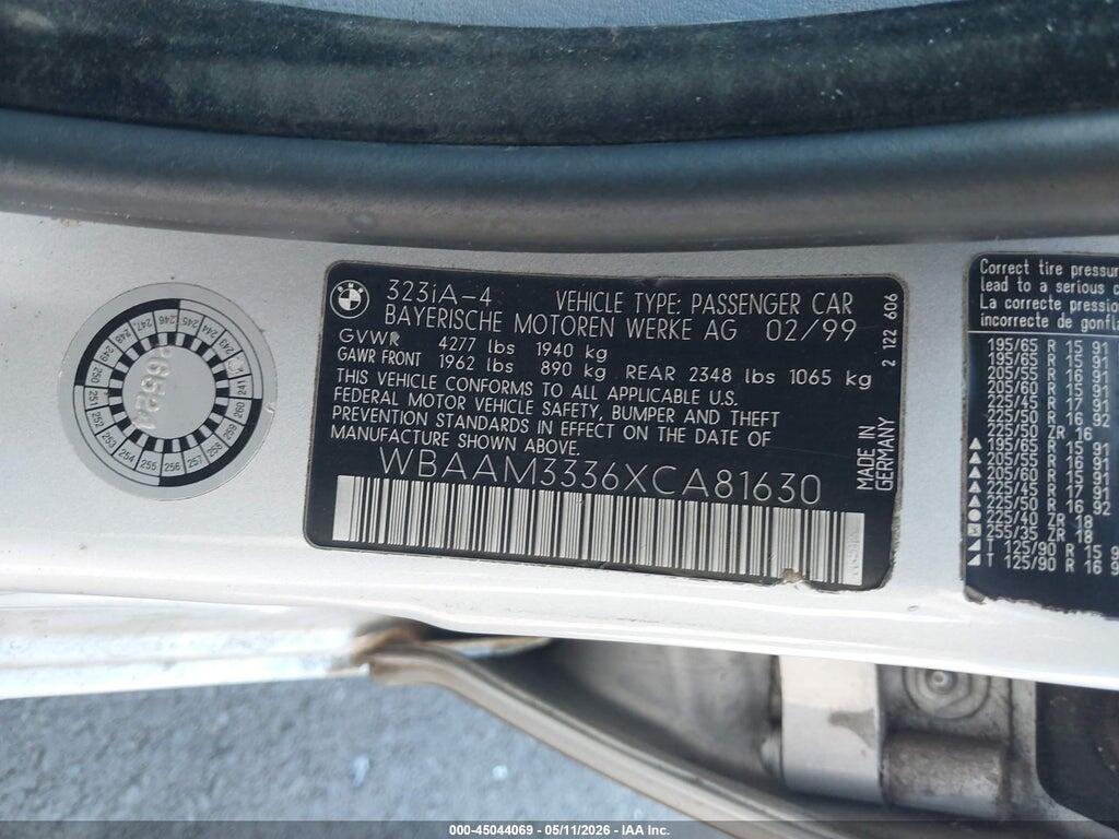 WBAAM3336XCA81630 1999 BMW 323I photo no. 9