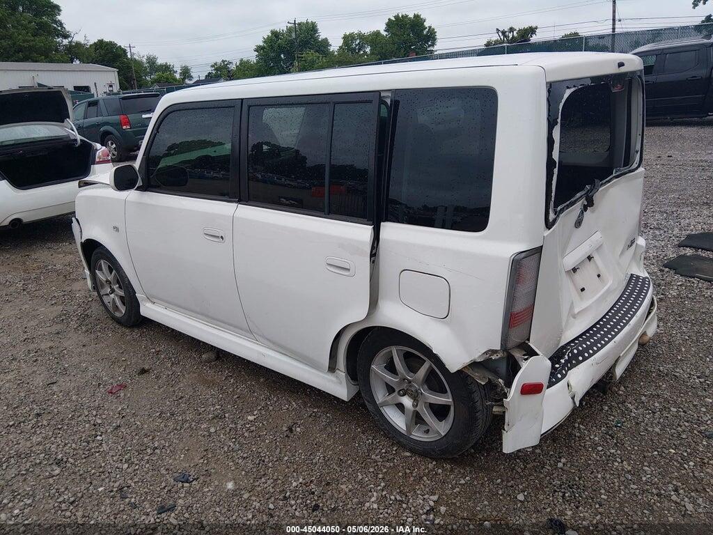 JTLKT324964040374 2006 SCION XB photo no. 3