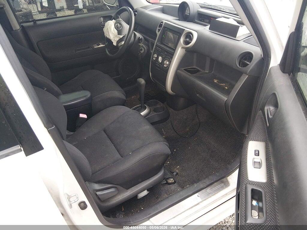 JTLKT324964040374 2006 SCION XB photo no. 5