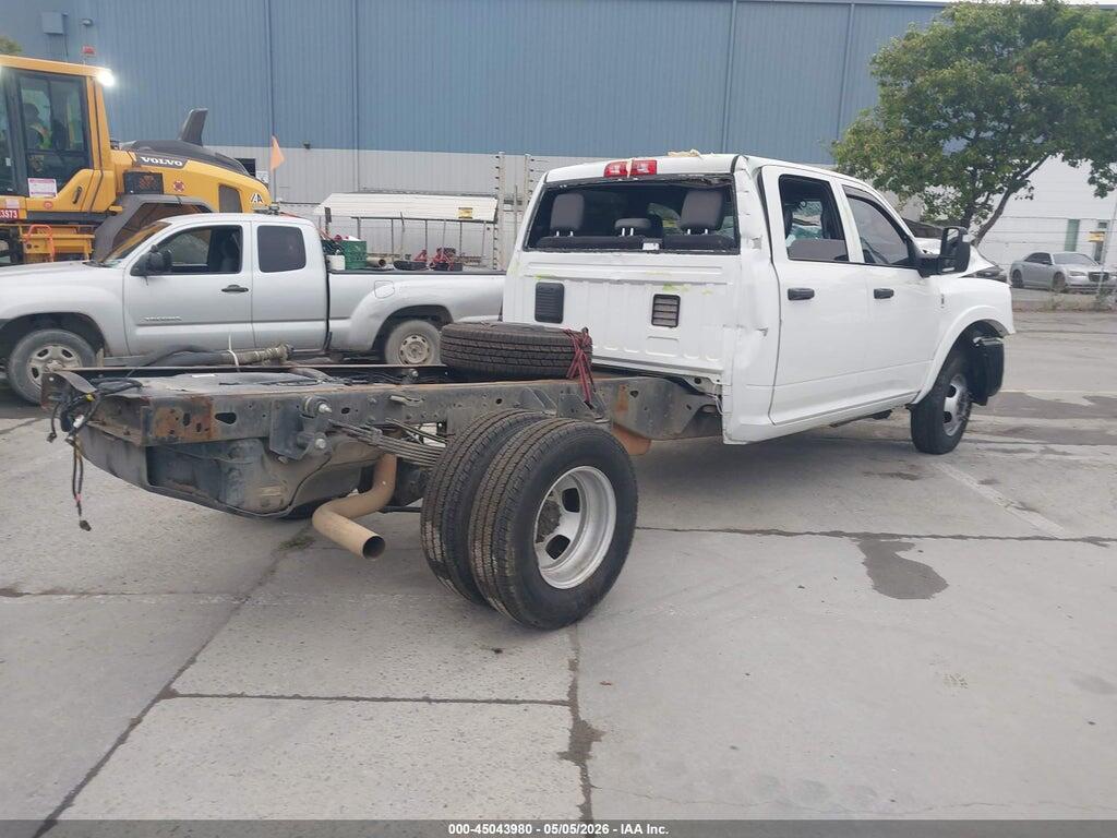 3C7WRTCJ7RG246609 2024 RAM 3500 CHASSIS photo no. 4