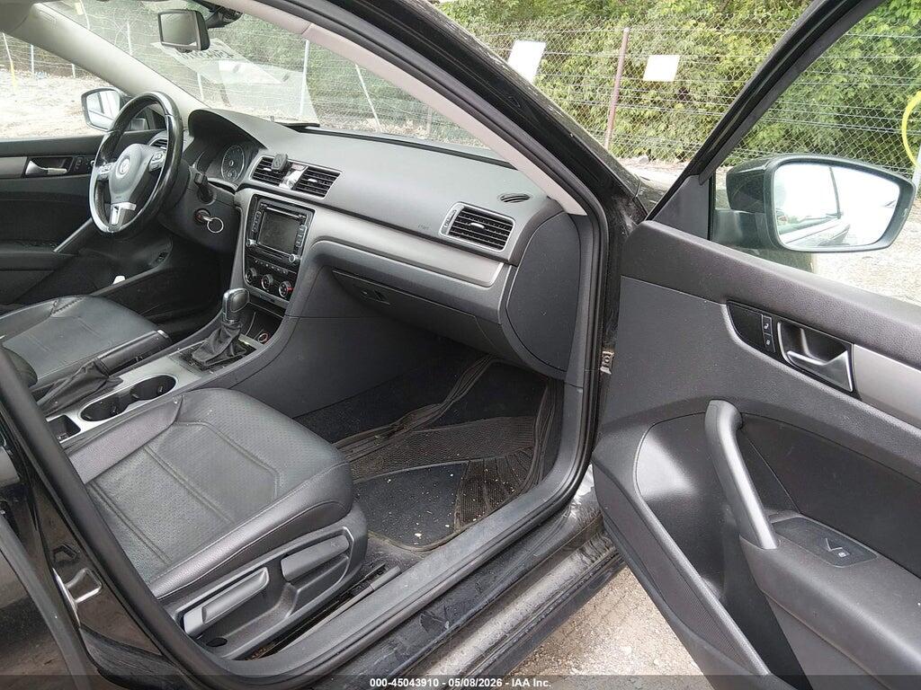 1VWBS7A32EC119949 2014 VOLKSWAGEN PASSAT photo no. 5