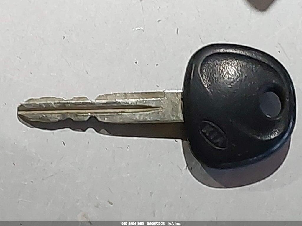 KNAFT4A21C5620885 2012 KIA FORTE photo no. 11
