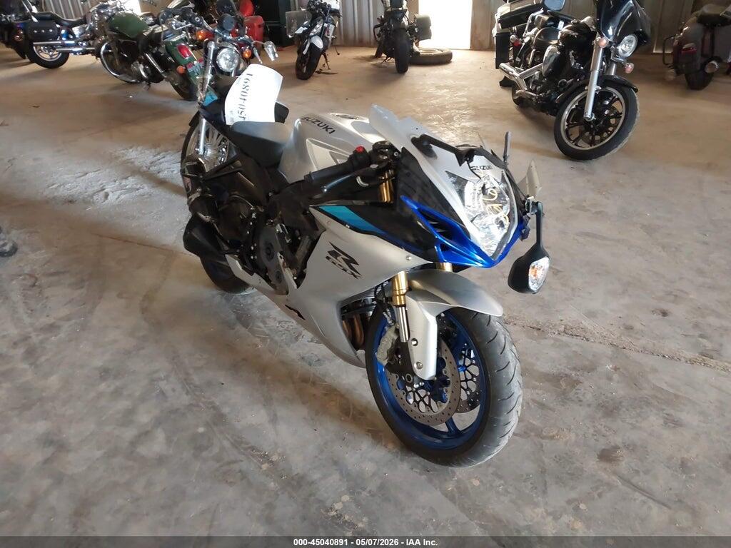 JS1GR7MA9T7101270 2026 SUZUKI GSX-R750 photo no. 1