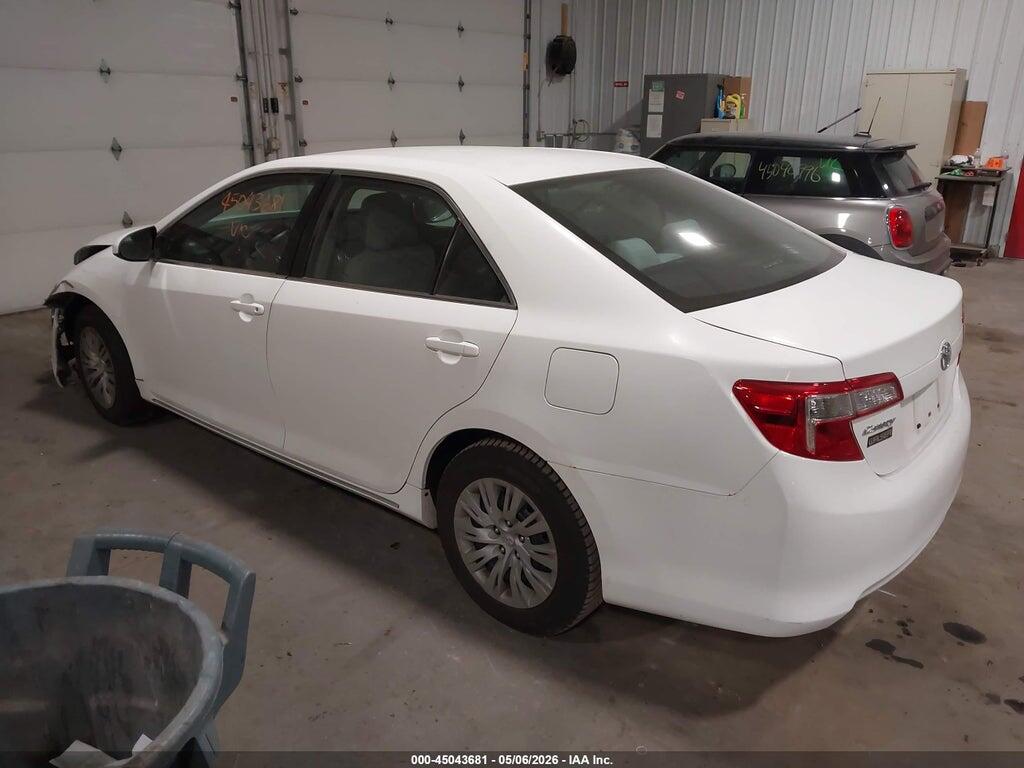 4T4BF1FKXDR323526 2013 TOYOTA CAMRY photo no. 3