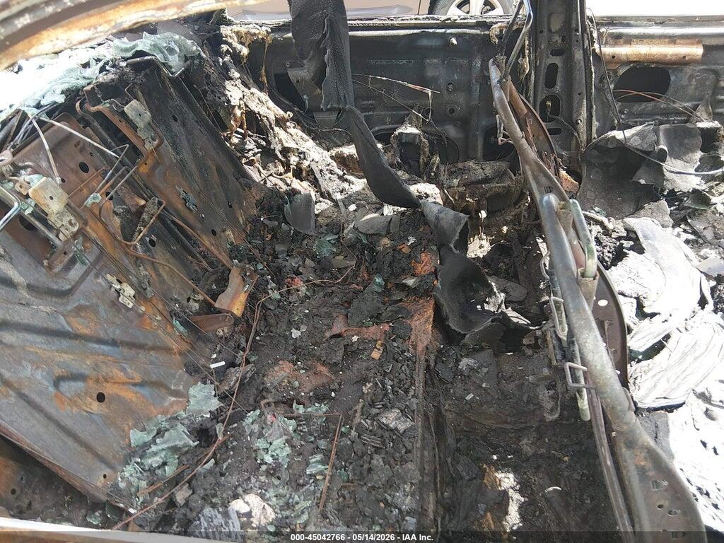 JTDBE32K020054489 2002 TOYOTA CAMRY photo no. 8