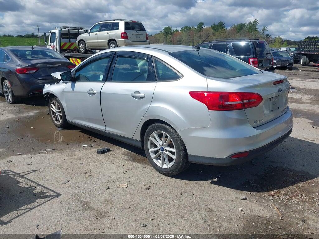 1FADP3F22HL321738 2017 FORD FOCUS photo no. 3