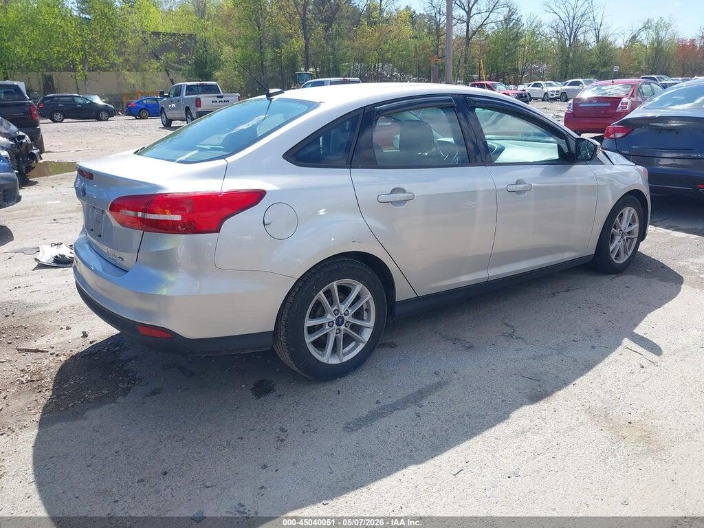 1FADP3F22HL321738 2017 FORD FOCUS photo no. 4