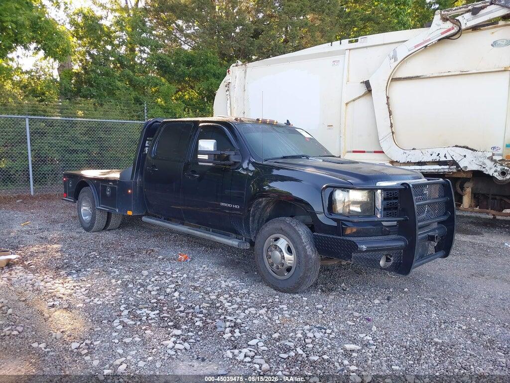 1GT424C89BF109643 2011 GMC SIERRA 3500HD photo no. 1