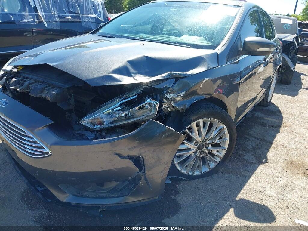 1FADP3N23JL314563 2018 FORD FOCUS photo no. 6