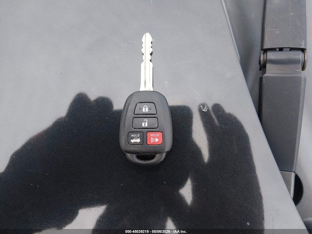 5YFBURHE9FP275091 2015 TOYOTA COROLLA photo no. 11