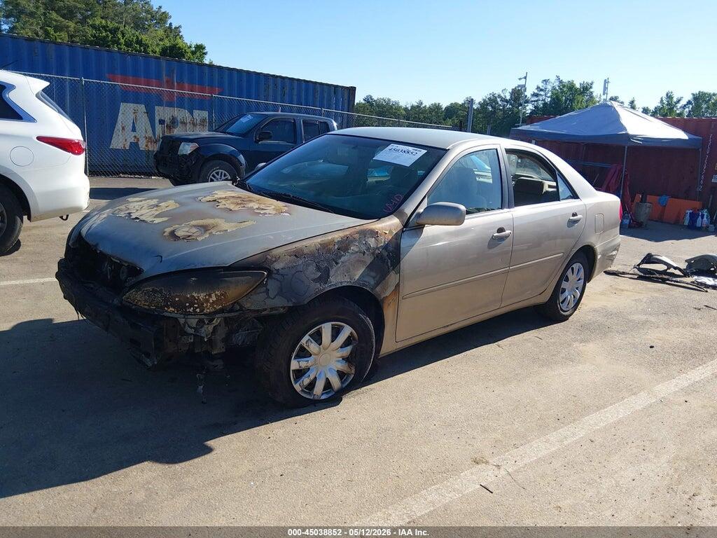 4T1BE32KX3U659710 2003 TOYOTA CAMRY photo no. 2