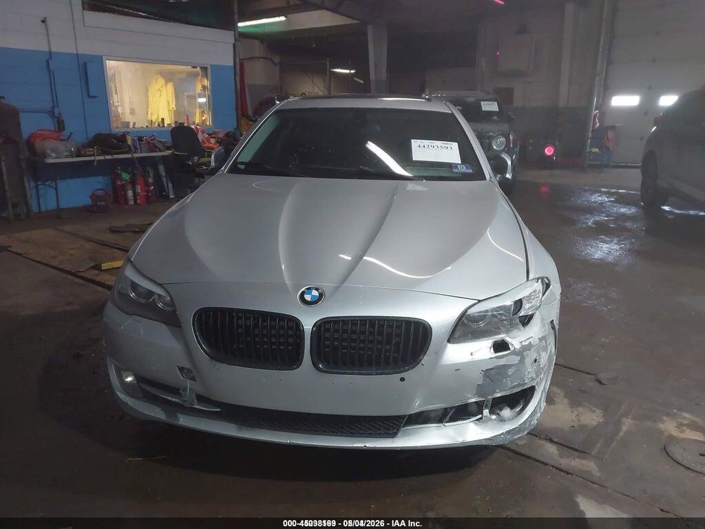 WBAFR7C59BC602295 2011 BMW 535I photo no. 12