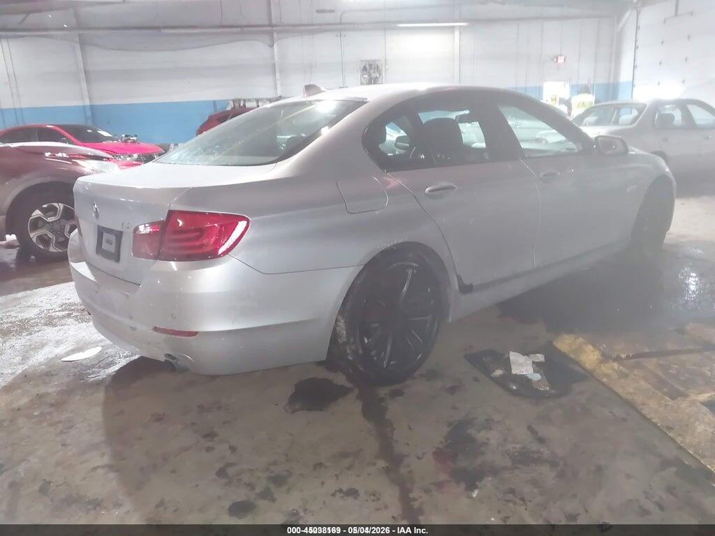 WBAFR7C59BC602295 2011 BMW 535I photo no. 4