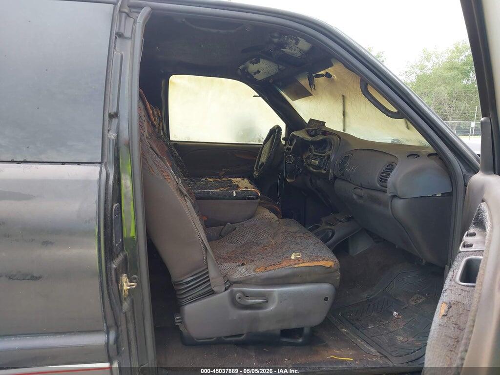 1B7KC2364YJ124435 2000 DODGE RAM 2500 photo no. 5