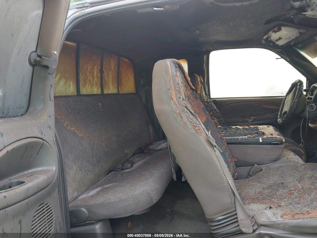 1B7KC2364YJ124435 2000 DODGE RAM 2500 photo no. 8