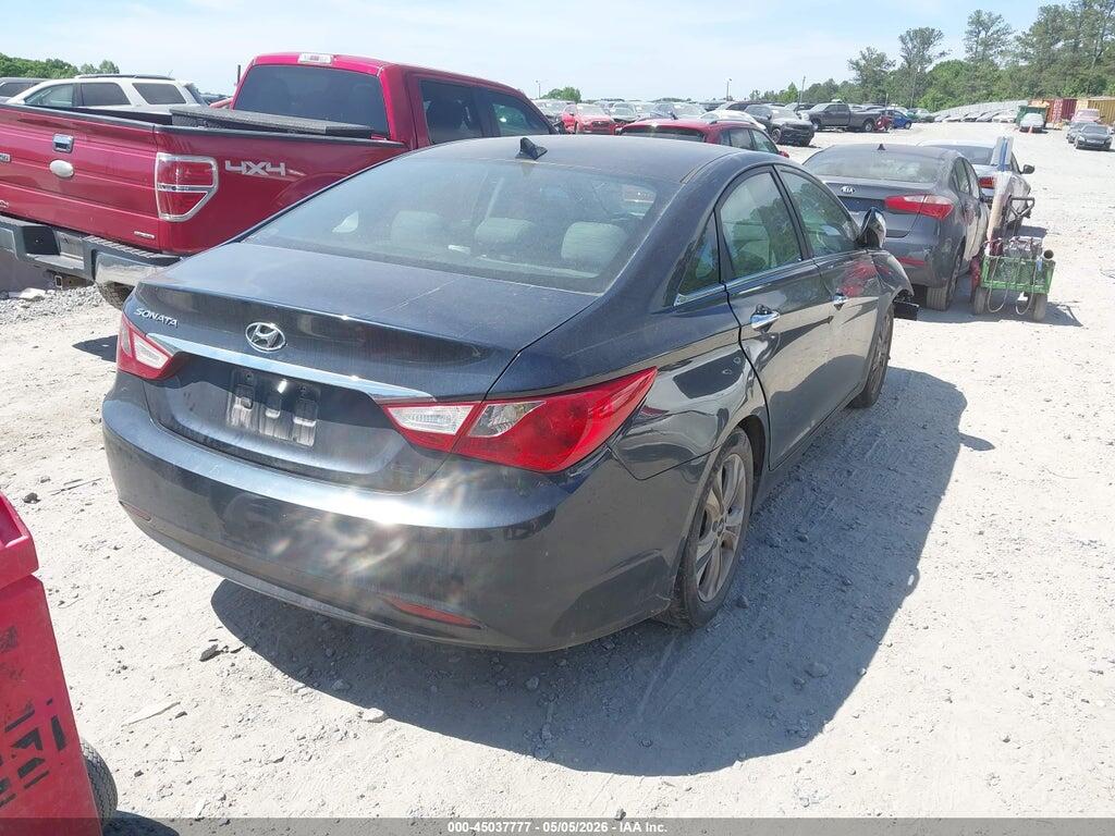 5NPEC4AC7BH235255 2011 HYUNDAI SONATA photo no. 4