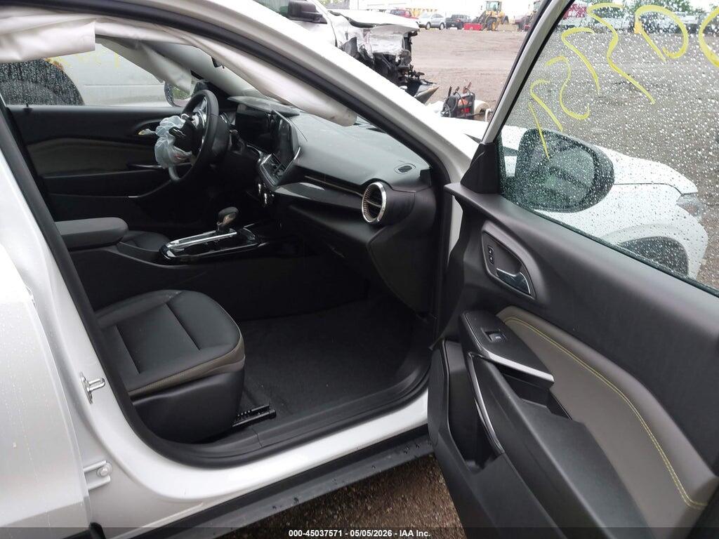 KL77LKEP7SC336153 2025 CHEVROLET TRAX photo no. 5