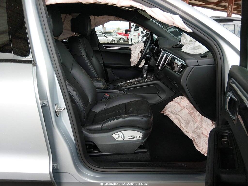 WP1AA2A59JLB01771 2018 PORSCHE MACAN photo no. 5