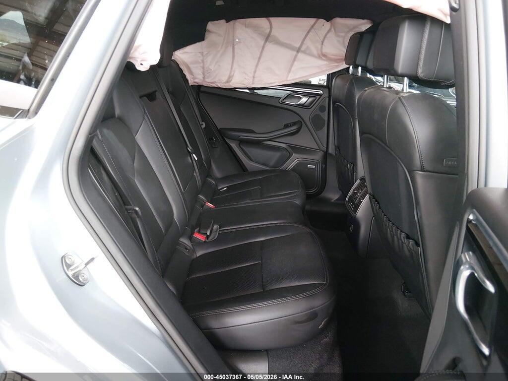 WP1AA2A59JLB01771 2018 PORSCHE MACAN photo no. 8