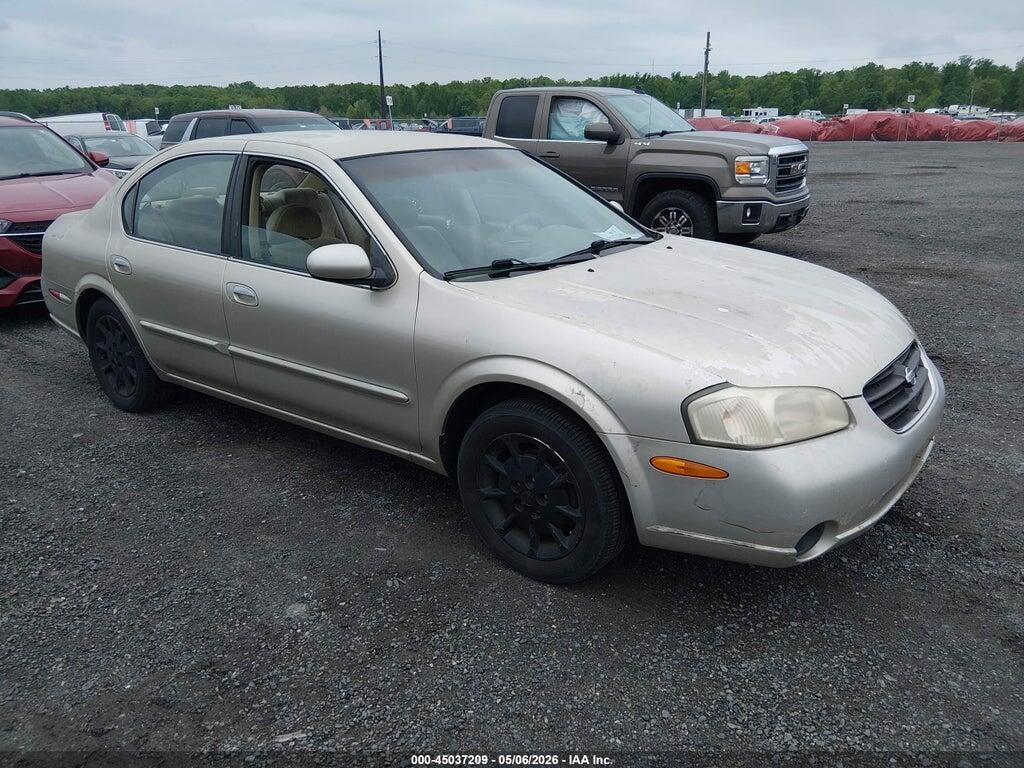 JN1CA31D61T626295 2001 NISSAN MAXIMA photo no. 1