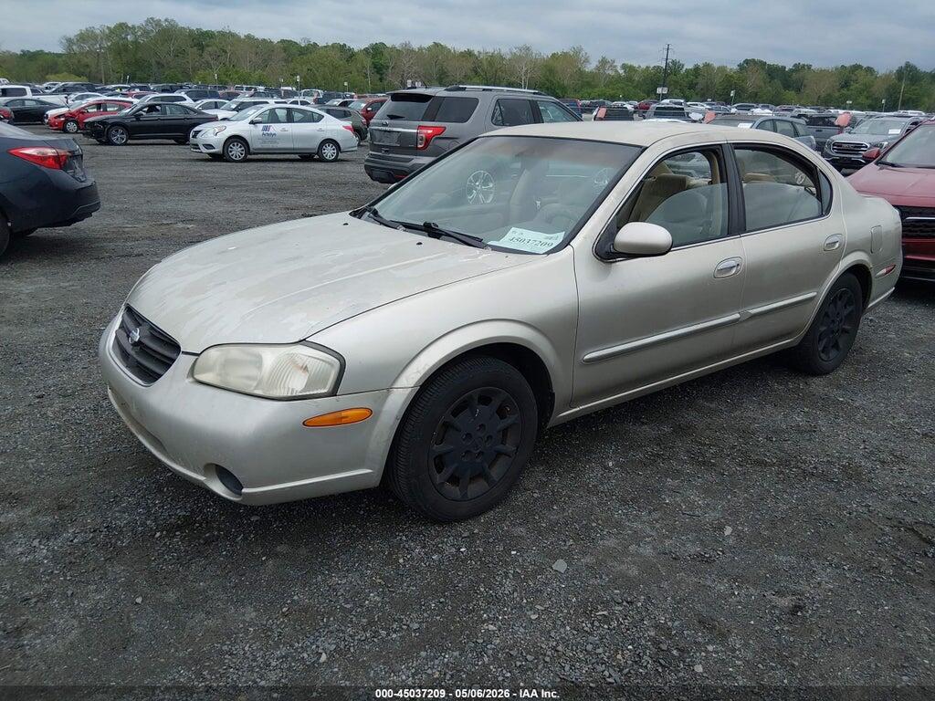 JN1CA31D61T626295 2001 NISSAN MAXIMA photo no. 2