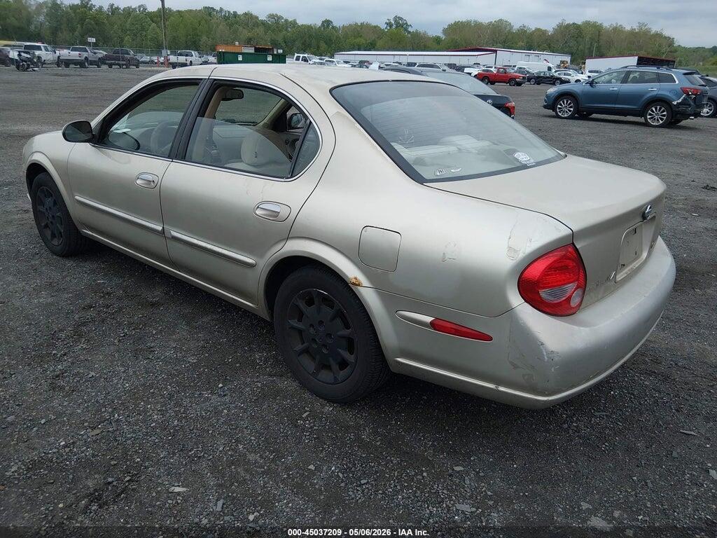 JN1CA31D61T626295 2001 NISSAN MAXIMA photo no. 3