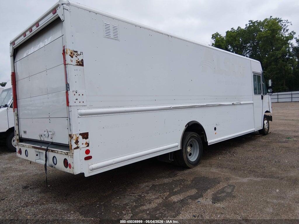1F66F5KY5D0A07513 2013 FORD F-59 COMMERCIAL STRIPPED photo no. 4
