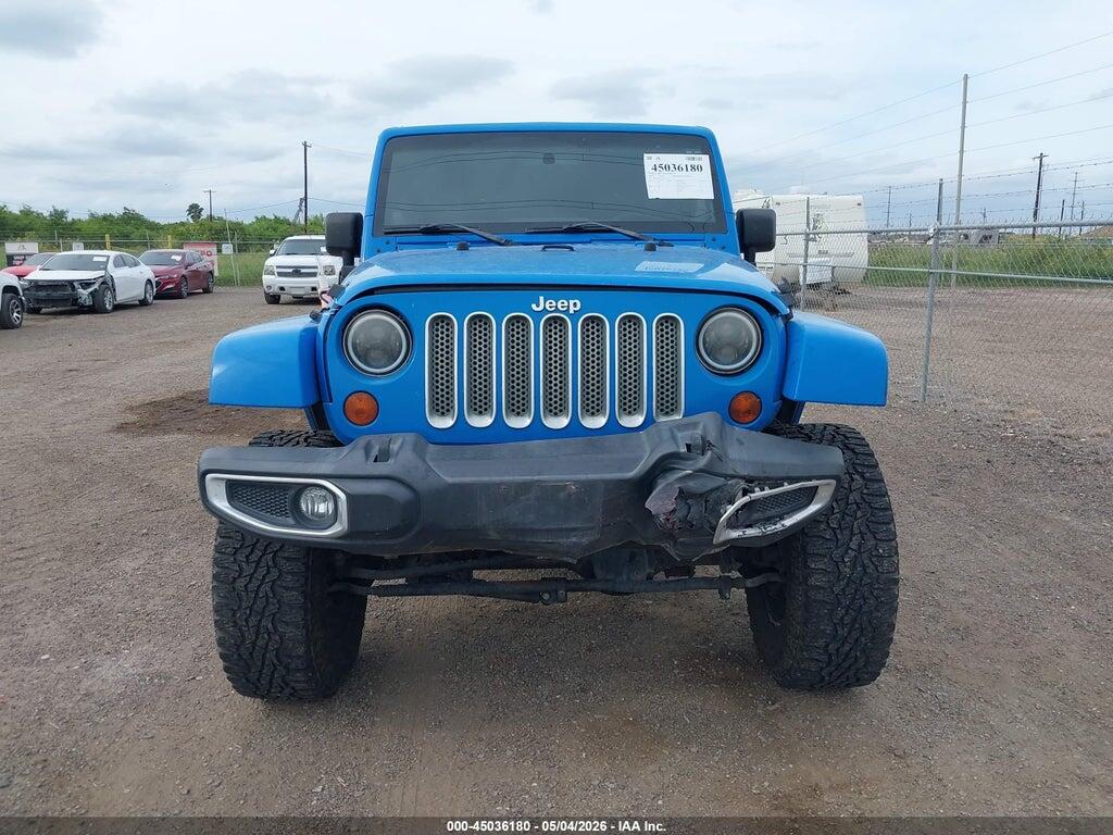 1J4BA5H15BL559216 2011 JEEP WRANGLER UNLIMITED photo no. 12
