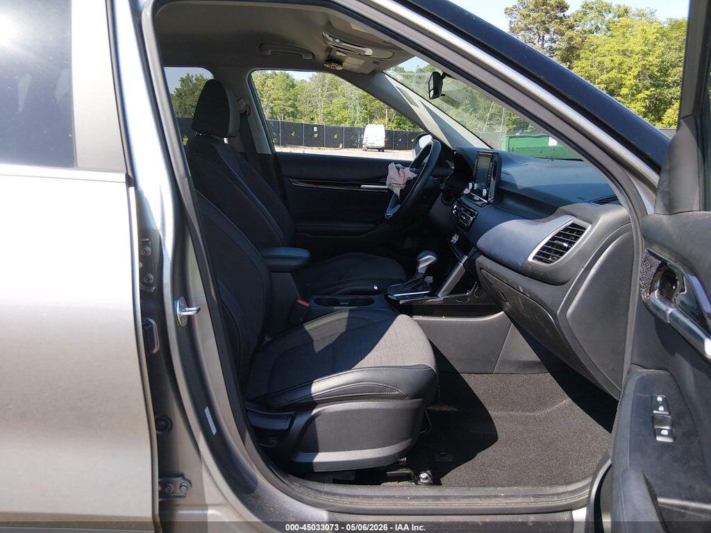 KNDEU2AA5P7446689 2023 KIA SELTOS photo no. 5
