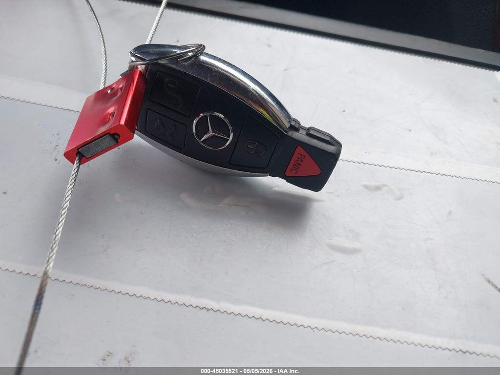 WDDGF5EB6BA467205 2011 MERCEDES-BENZ C 300 photo no. 11