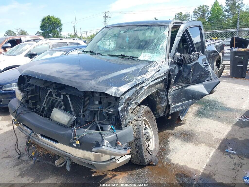 1GCHK29104E192873 2004 CHEVROLET SILVERADO 2500HD photo no. 2