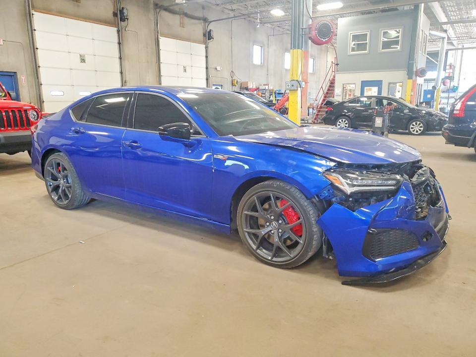 2022 ACURA TLX TYPE S — Фото 4 из 12