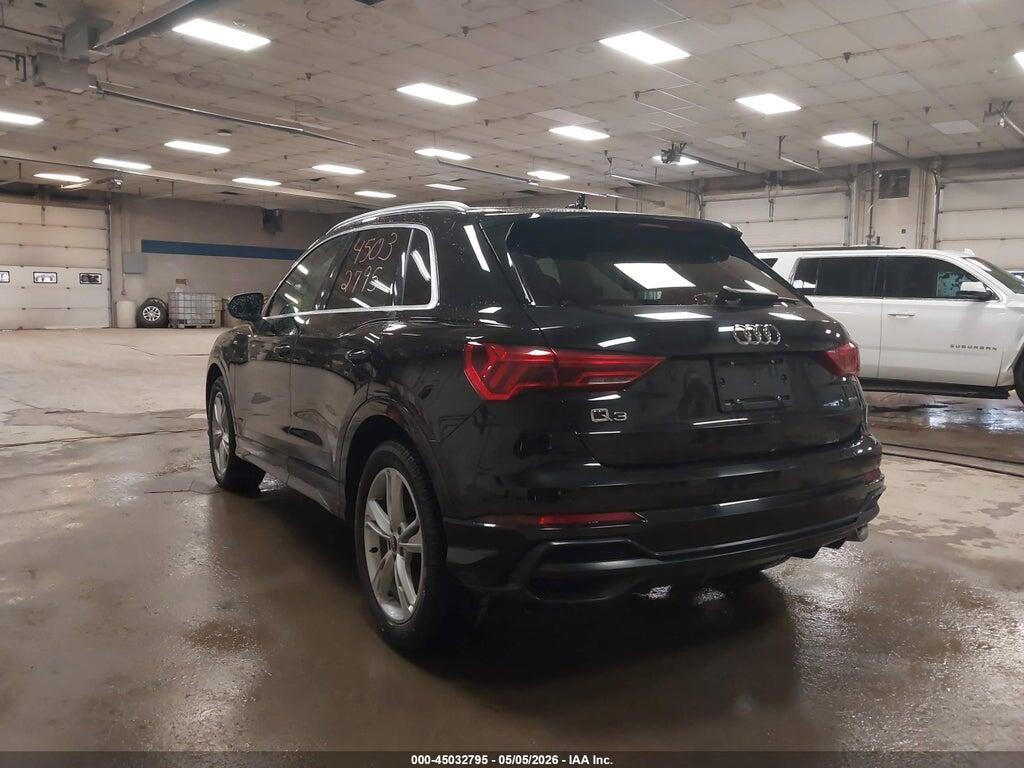 WA1EECF31M1056730 2021 AUDI Q3 photo no. 3
