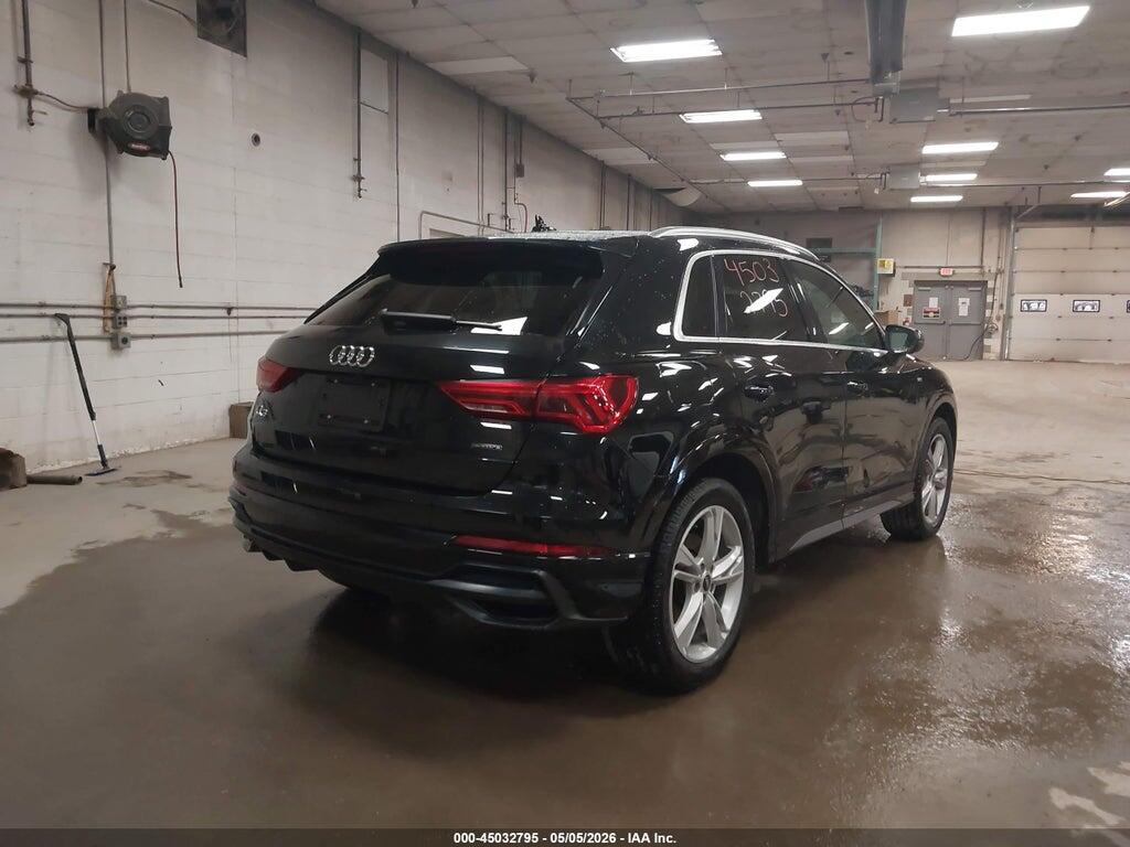 WA1EECF31M1056730 2021 AUDI Q3 photo no. 4