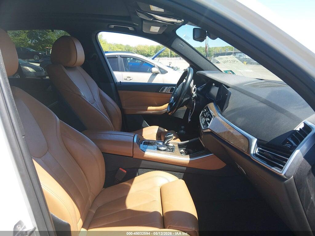 5UXCR6C54KLL00685 2019 BMW X5 photo no. 5