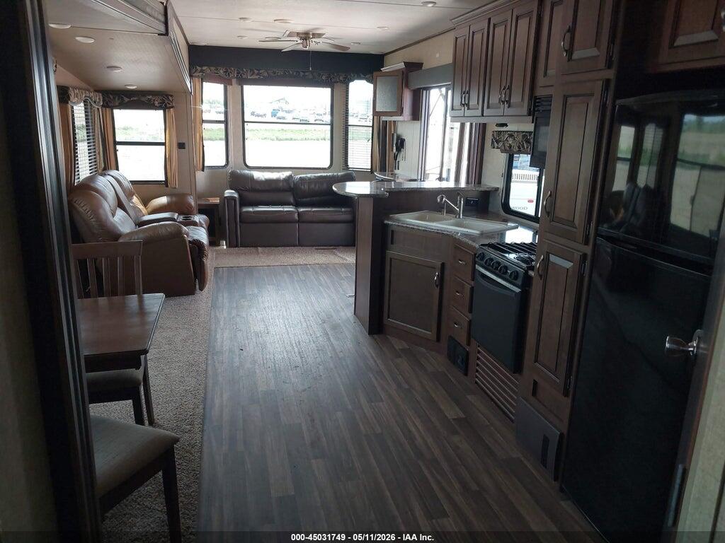 4YDT39F27HW260287 2017 KEYSTONE RV OTHER photo no. 8