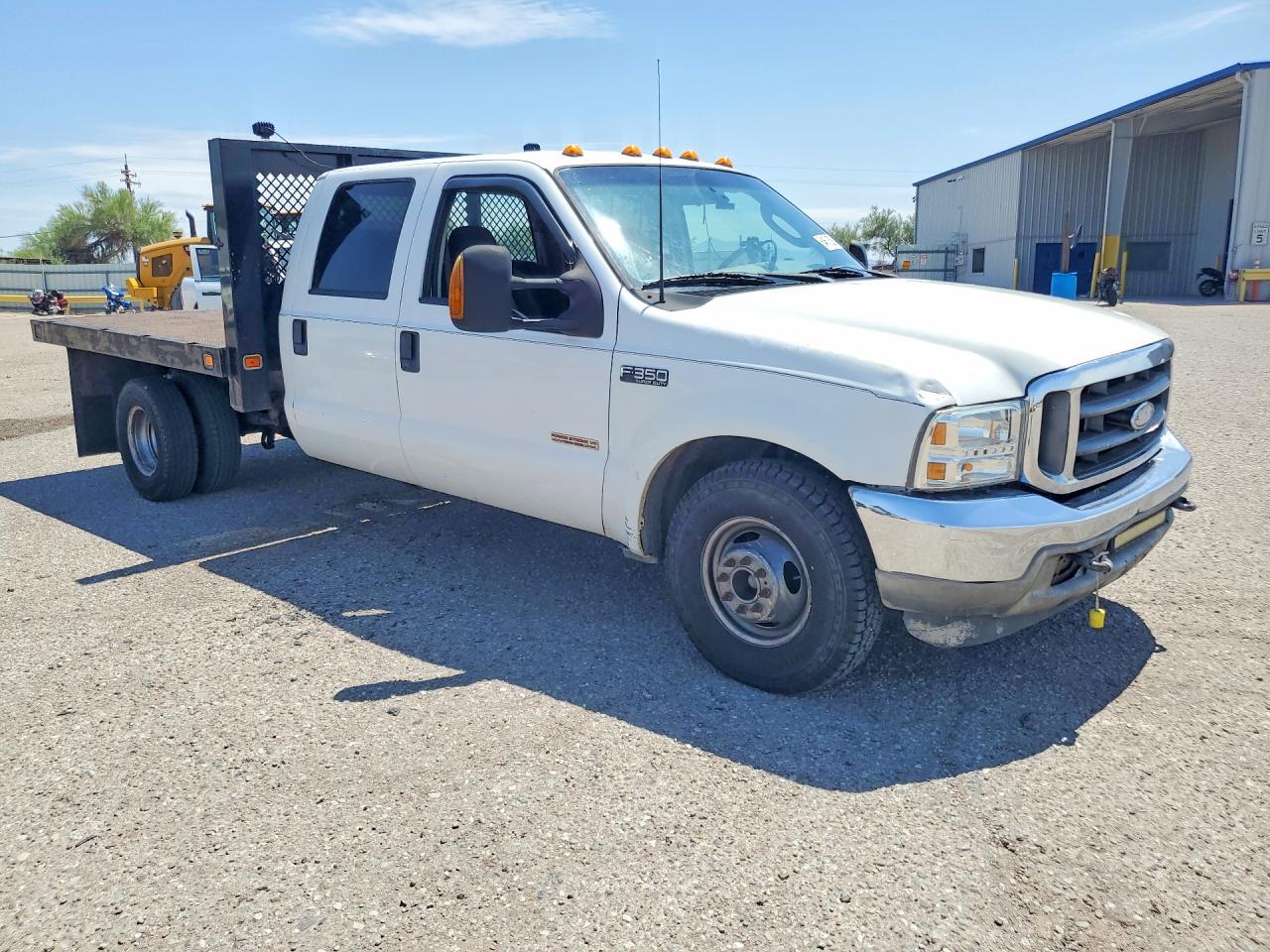 1FDWW36P43EC66638 2003 FORD F350 photo no. 4