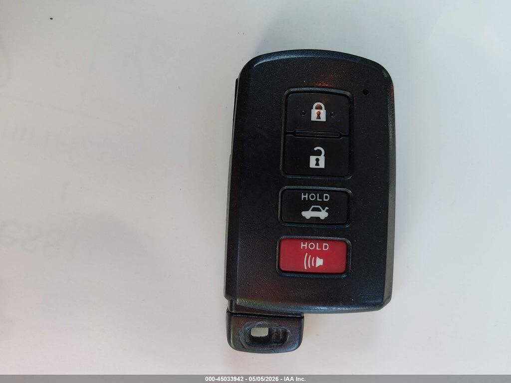 4T1BF1FK2HU368251 2017 TOYOTA CAMRY photo no. 11