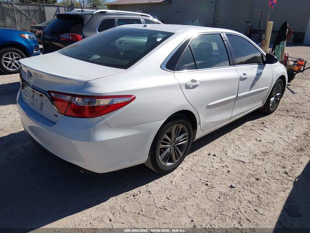 4T1BF1FK2HU368251 2017 TOYOTA CAMRY photo no. 4