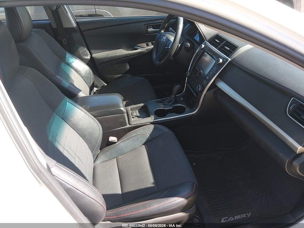 4T1BF1FK2HU368251 2017 TOYOTA CAMRY photo no. 5