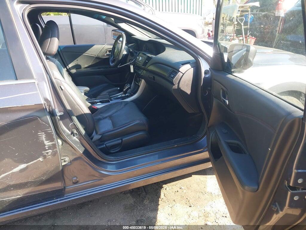 1HGCR2F11HA033790 2017 HONDA ACCORD photo no. 5