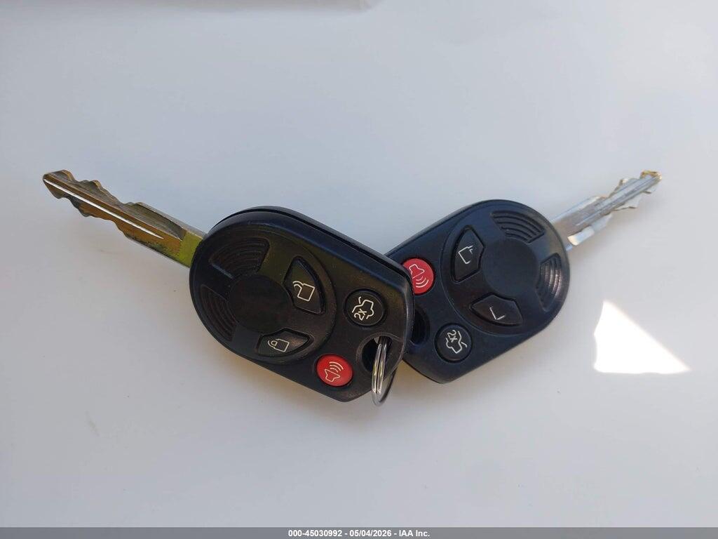 1FMCU9D76AKC03392 2010 FORD ESCAPE photo no. 11