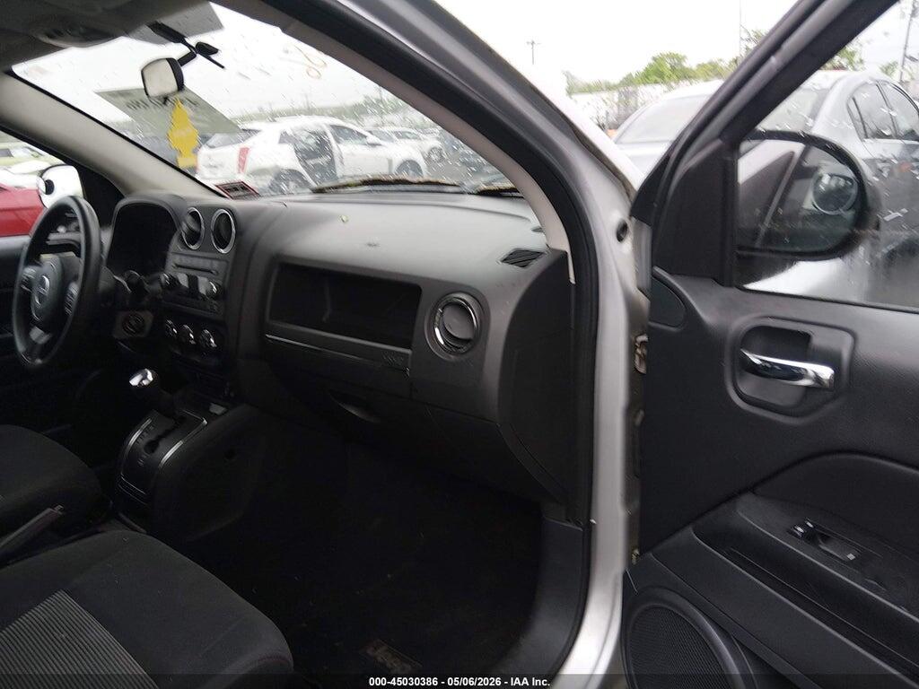 1J4NT1FB6BD289273 2011 JEEP COMPASS photo no. 5