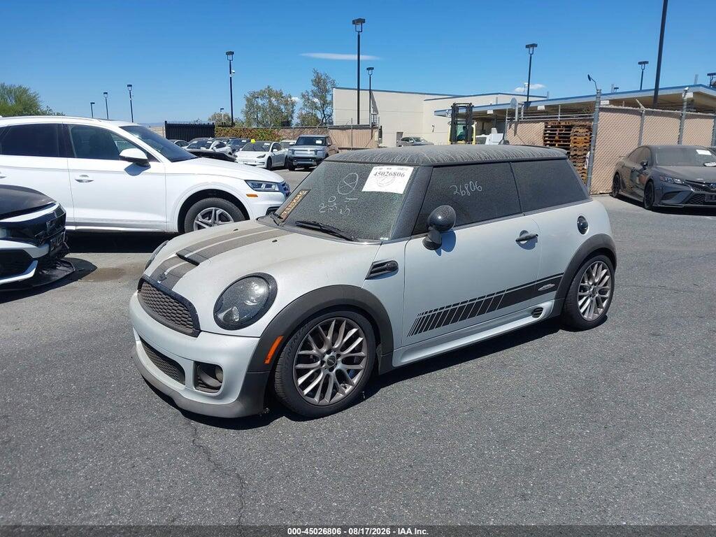 WMWSV3C51BTY24283 2011 MINI COOPER S photo no. 2