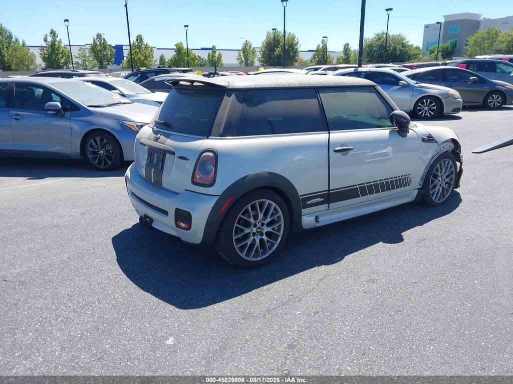 WMWSV3C51BTY24283 2011 MINI COOPER S photo no. 4