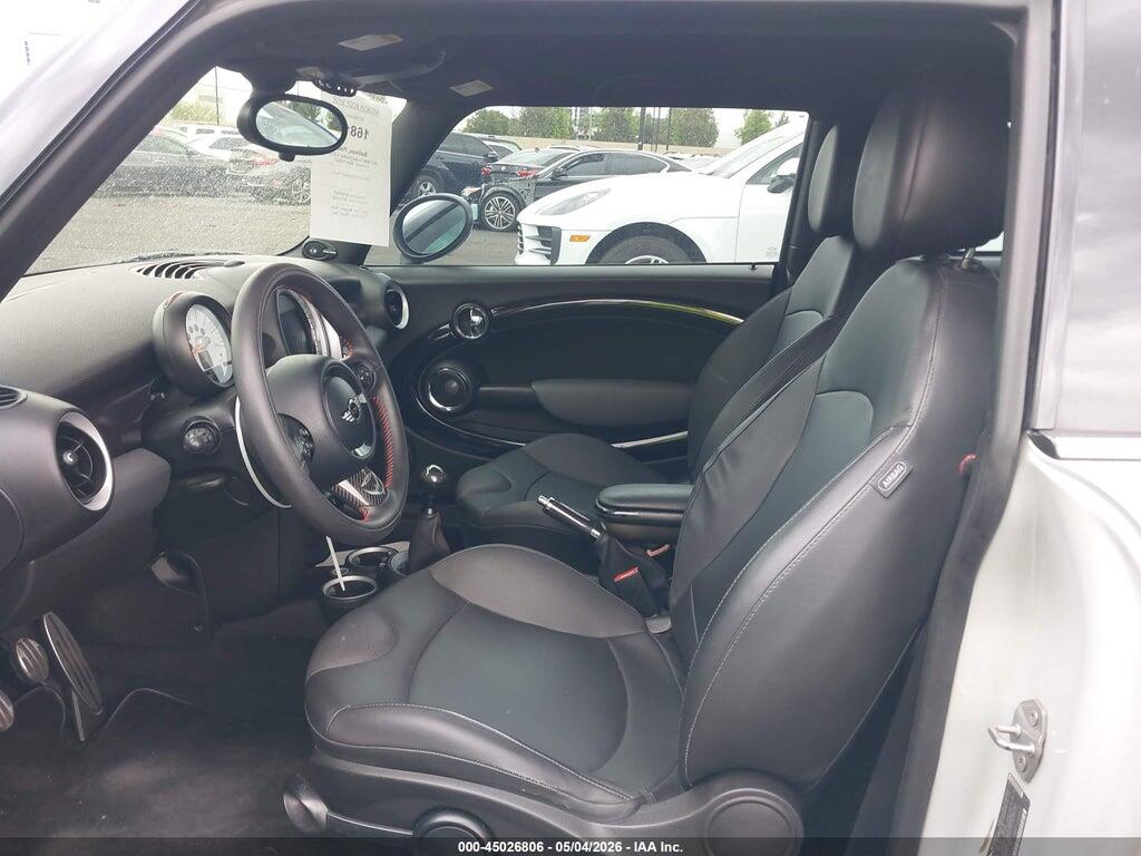 WMWSV3C51BTY24283 2011 MINI COOPER S photo no. 5