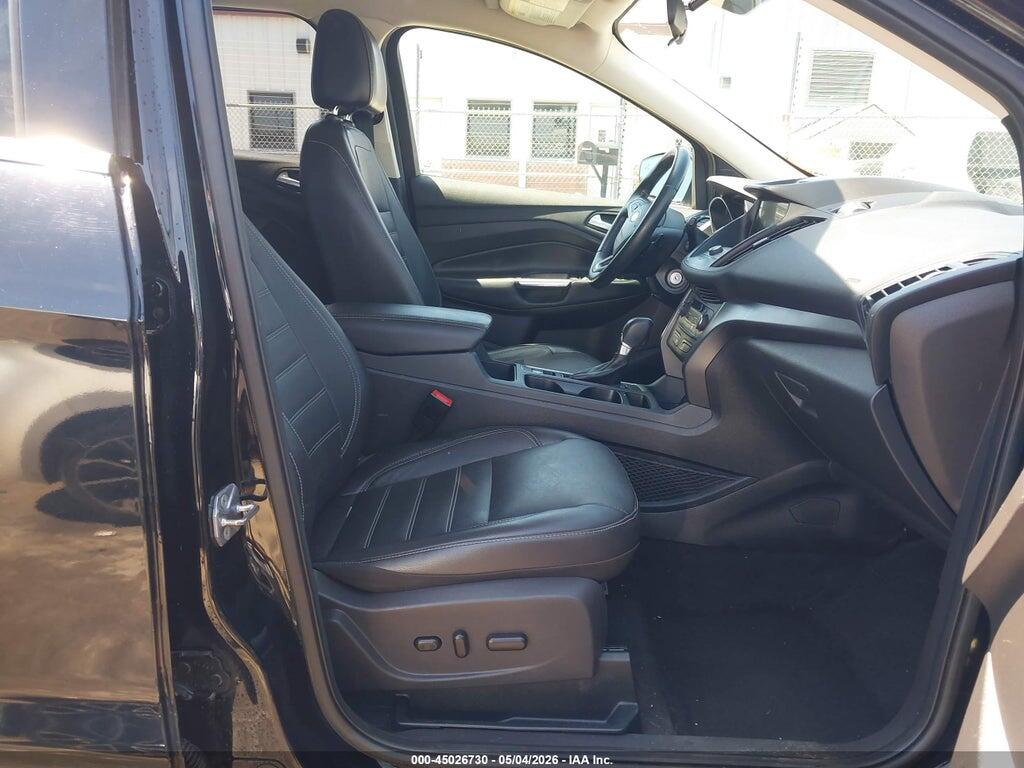 1FMCU9GD8HUE41969 2017 FORD ESCAPE photo no. 5
